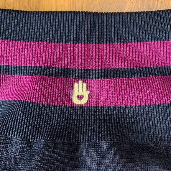 SPIRITUAL GANGSTER Womens Heart Leggings XS S Purple Loveheart Sculpt Legging - Picture 5 of 8